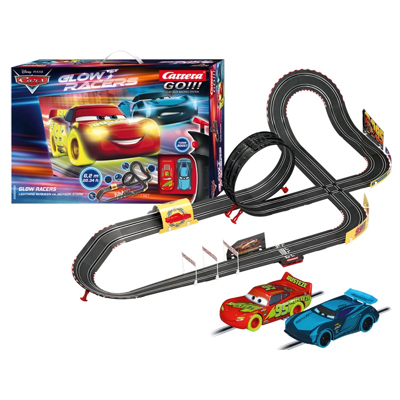 Carrera Go!!! Disney Pixar Cars Circuito Glow Racers - Imagem 3