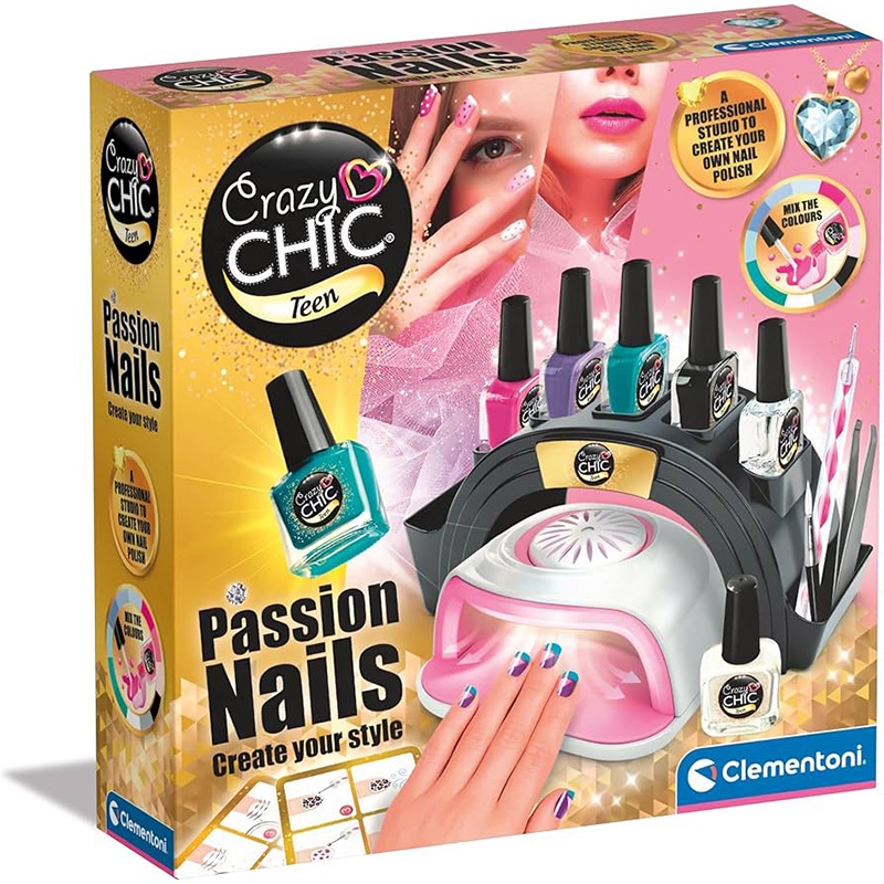 Crazy Chic Passion Nails
