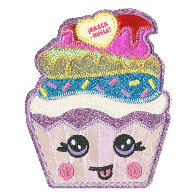 Libro Infantil Rasca y Huele Cupcakes