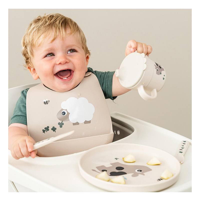 Babero Silicona Sheepy Arena Done By Deer - Imagen 1