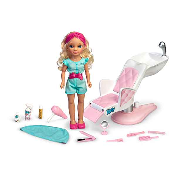 Barbie na Cabeleireira - jogos online de menina