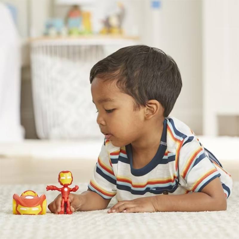 Spidey Coche Bólido Iron Man con Figura - Imagen 1