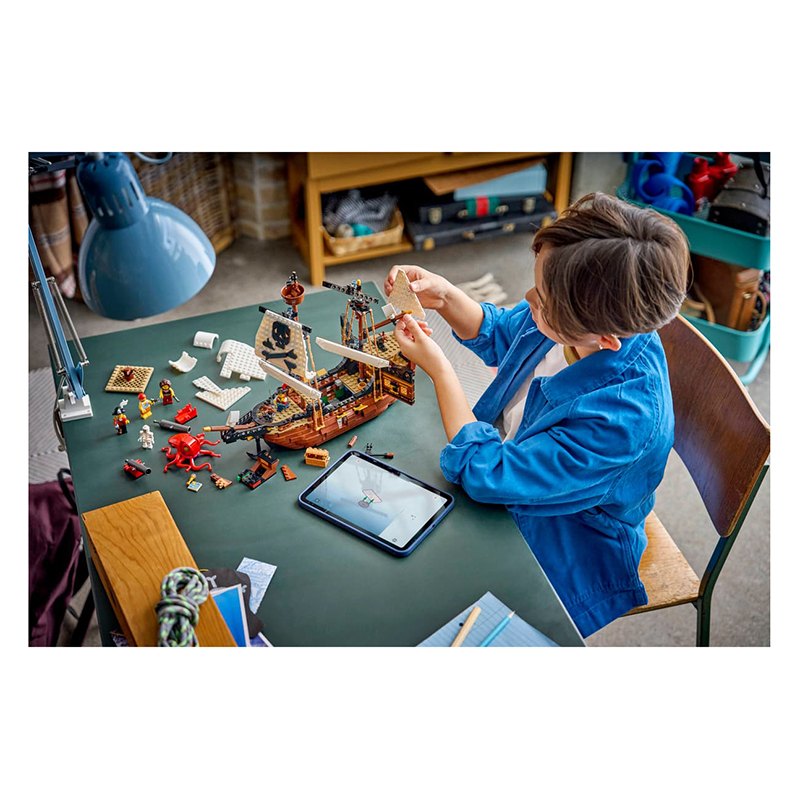 Lego Creator 31387 - Barco Pirata Clásico 3 en 1 - Imagen 8