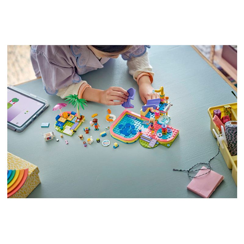 Lego Friends 42676 - Día Divertido en el Parque Acuático - Imagen 6
