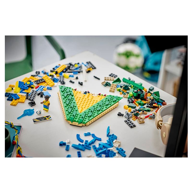 Lego Editions 43027 - Vini Jr.: Fenómenos del Fútbol - Imagen 5