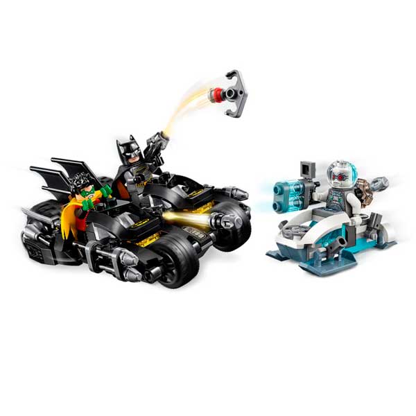 Lego DC Superheroes 76118 Combate de Bat-mota de Mr. Freeze - Imagem 3