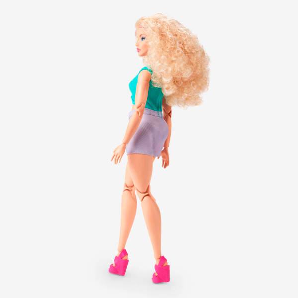 Barbie Signature Looks cabelos loiros - Imagem 4