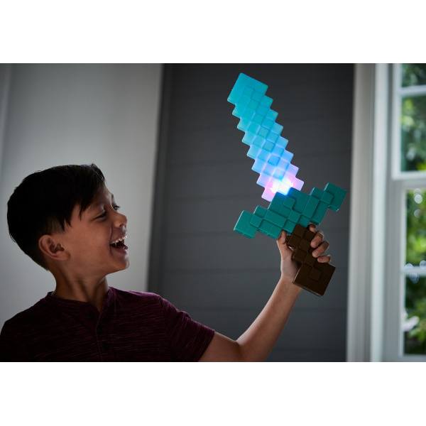 Minecraft Espada Diamante Luzes e sons - Imagem 1