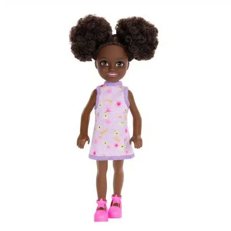 Barbie Muñeca Chelsea Negra con Moños