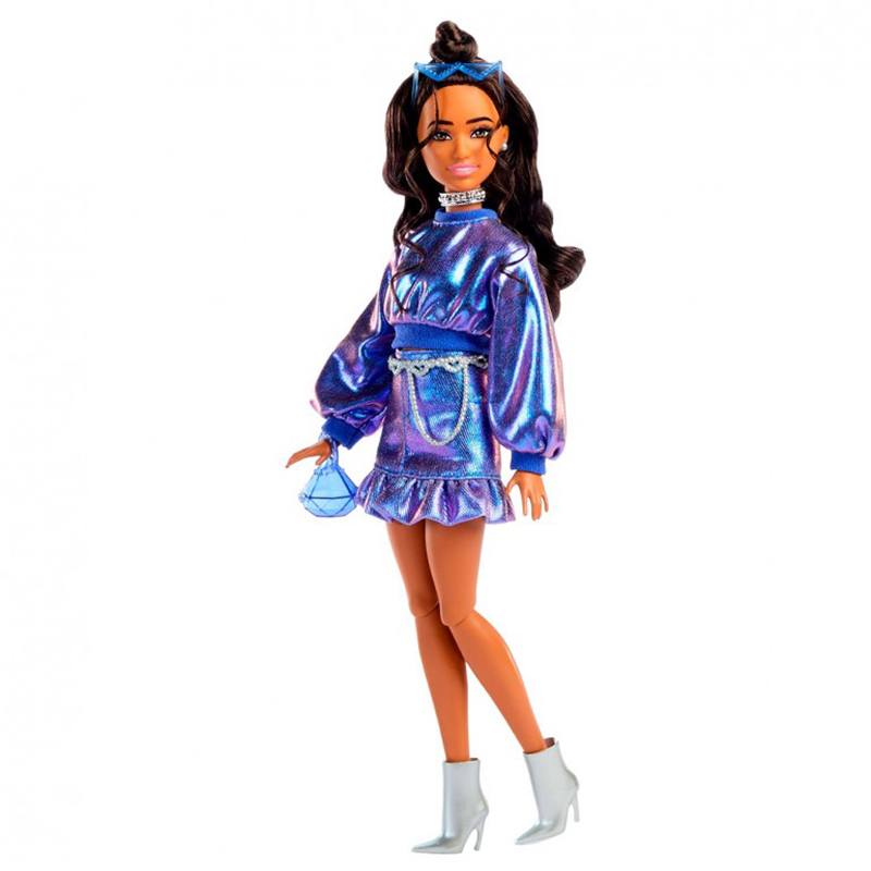 Barbie Muñeca Deluxe con vestido azul metalizado