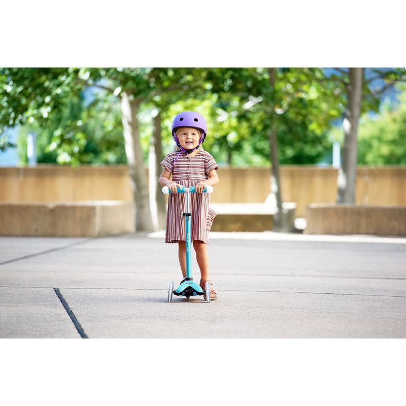 MICRO Patinete Infantil Mini2Grow Magic Led Azul - Imagem 7