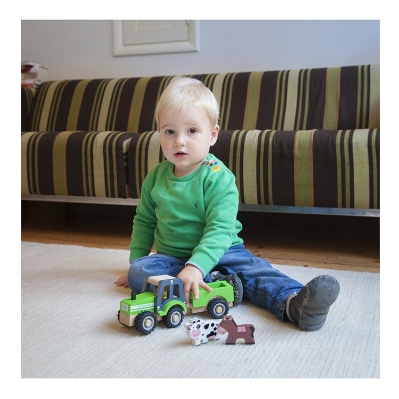 Tractor de Madera con Remolque - Imagen 2