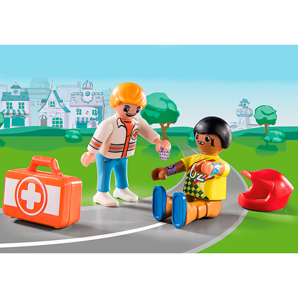 Playmobil 70919 D.O.C. - Ação Ambulância. Ajuda o piloto de corridas - Imagem 4