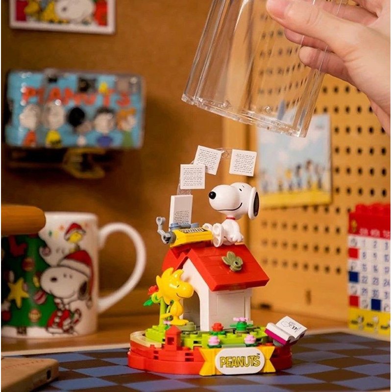 Set de construcción: Snoopy con su máquina de escribir - Imagen 2
