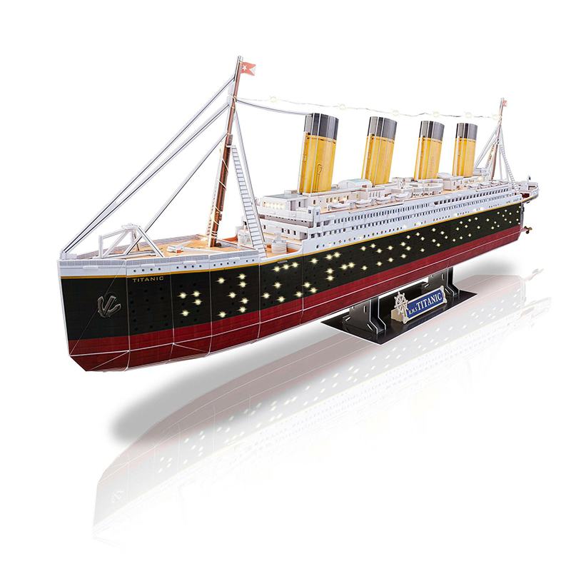 Revell Puzzle 3D Titanic LED - Imagem 1