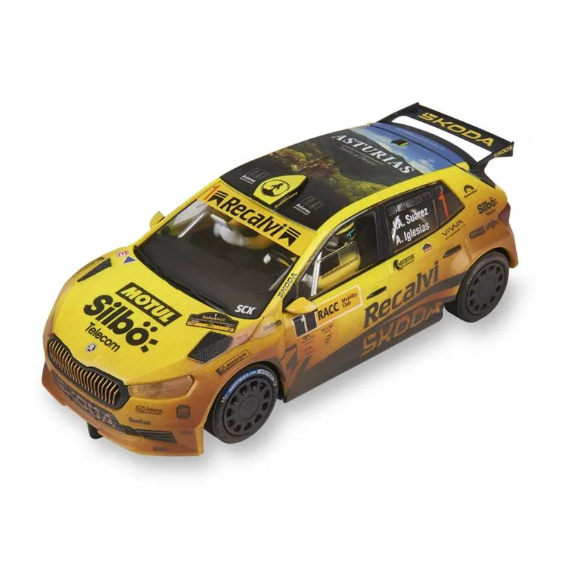 Scalextric Classic Carro Skoda Fabia WRC2- Cohete Suarez Mud Effect