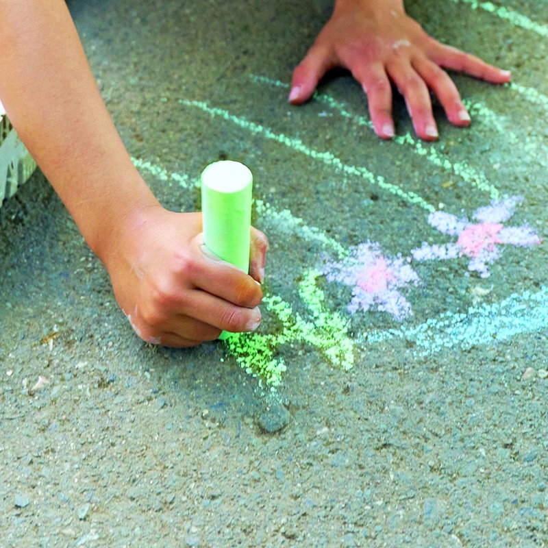 Caja 20 Tizas de colores para el suelo - Imagen 4