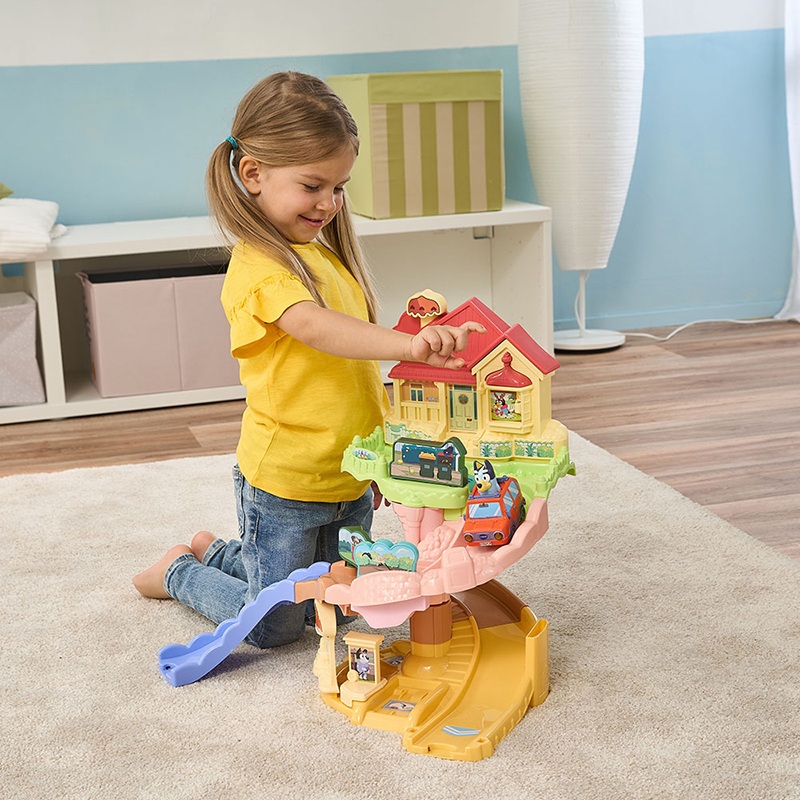 Bluey Circuito Tut Tut Bólidos Casa Familiar Bluey com Carro - Imagem 1