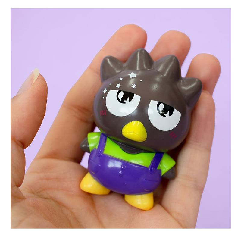 Hello Kitty Figura Bad Badtz-Maru con 5 Accesorios - Imagen 4